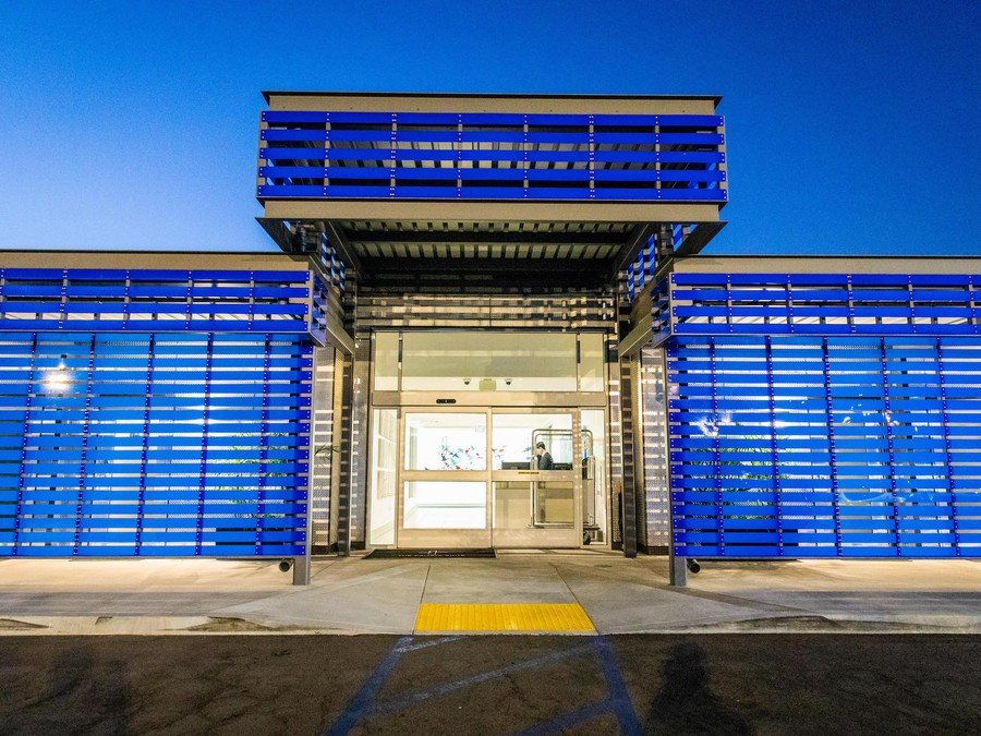 Private terminal entrance at Los Angeles International Airport served by Exodus Limo Service chauffeurs